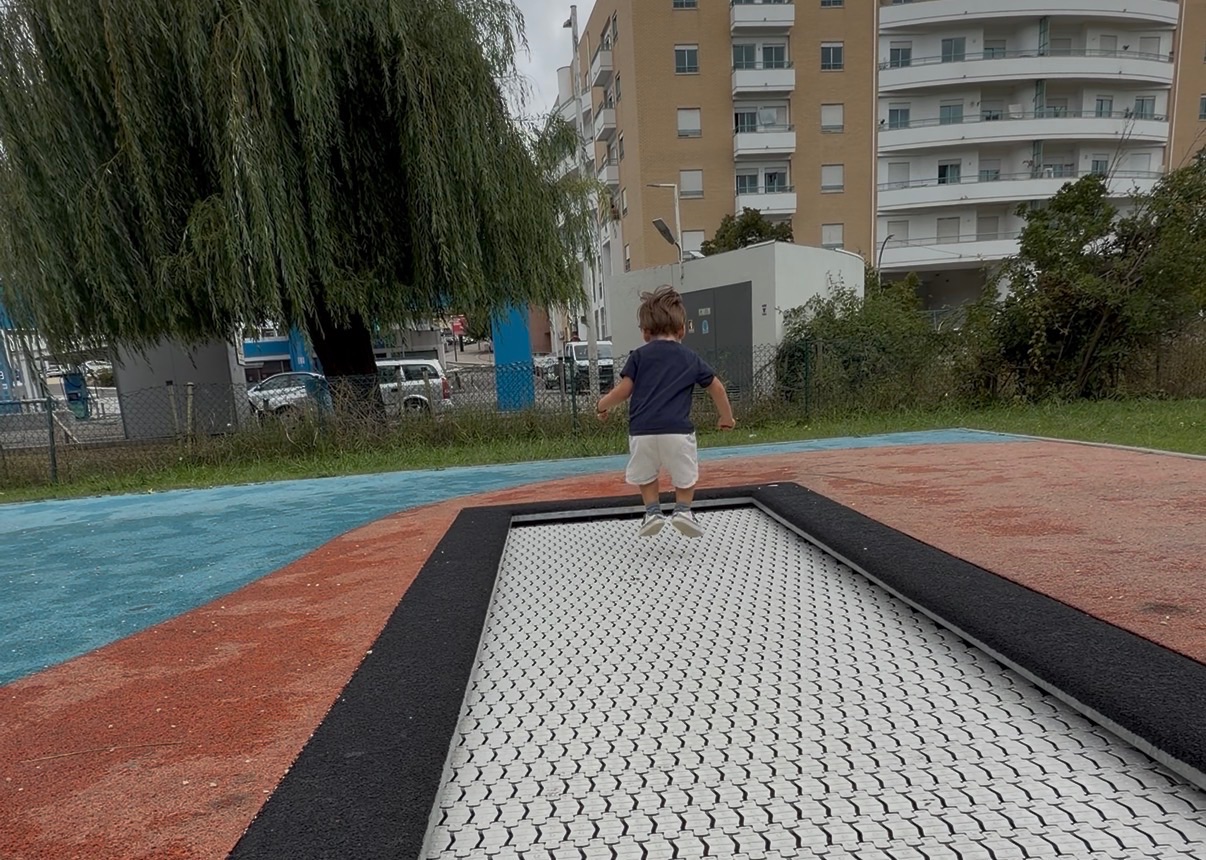 Parque Infantil dos Caniços